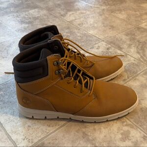 Timberland Men's Tan Boots 9.5